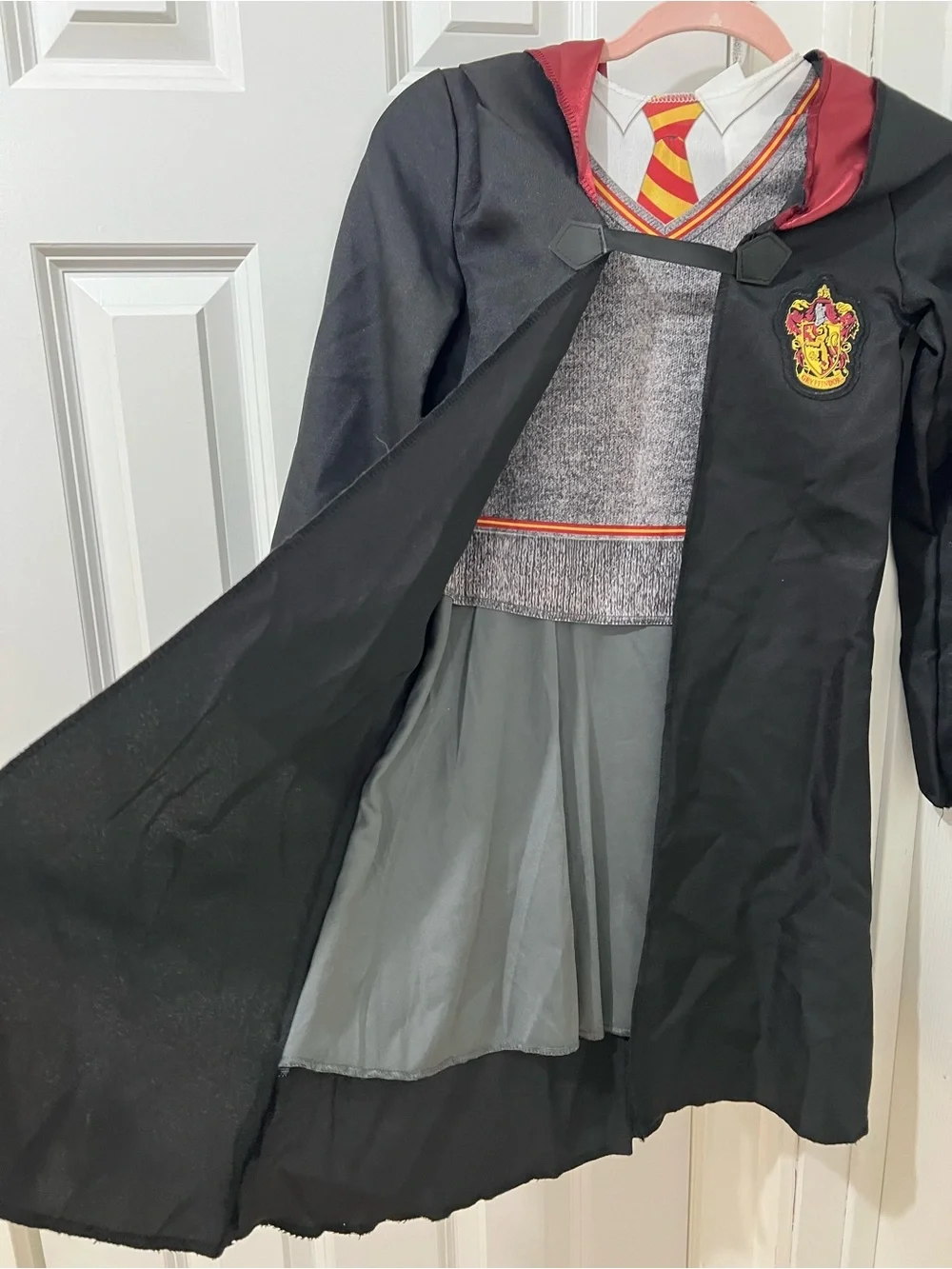Disguise Black and Red Wizard Robe Costume with Crest